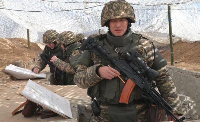 AK-74s of Kazakhstan Army's Military Exercises | Silah Report